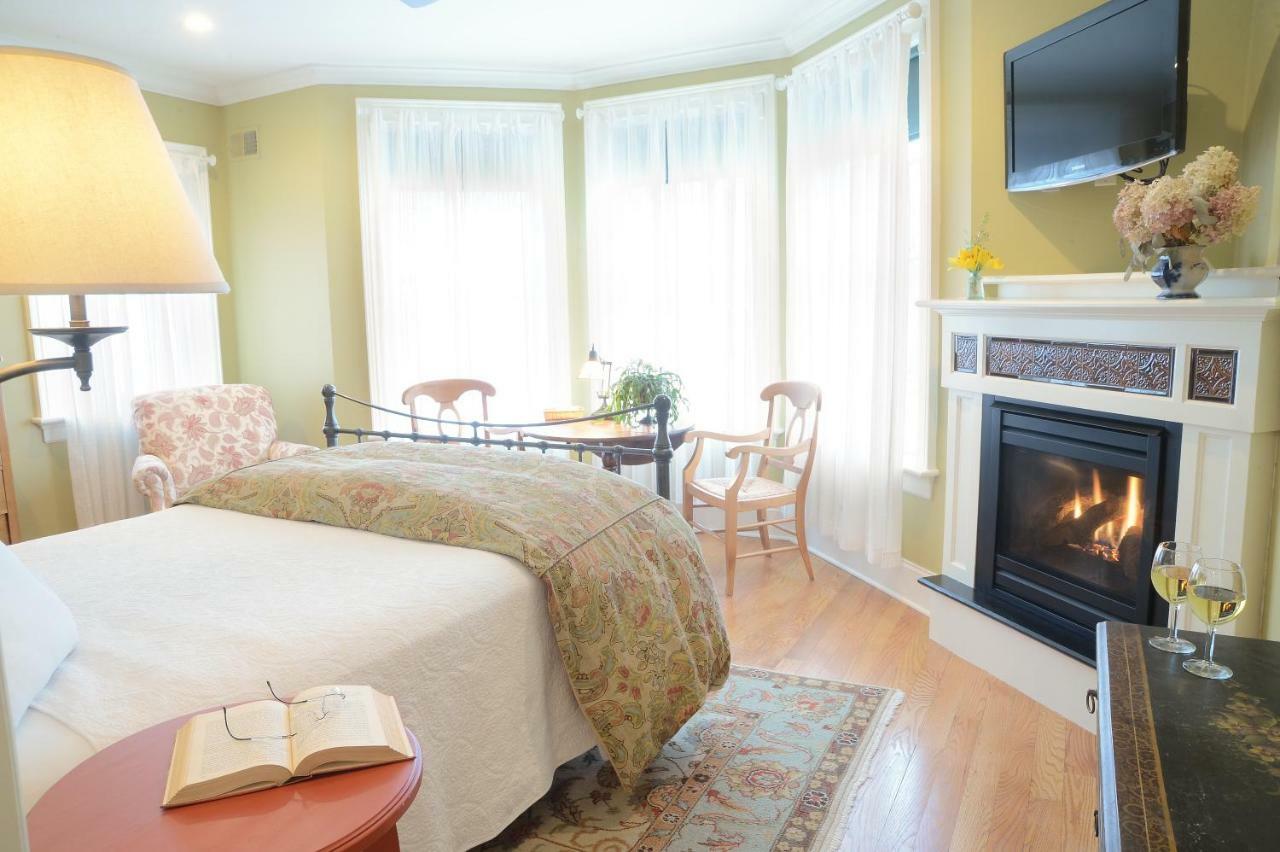 ساراتوغا سبرينغس، نيويورك The Springwater Bed And Breakfast المظهر الخارجي الصورة