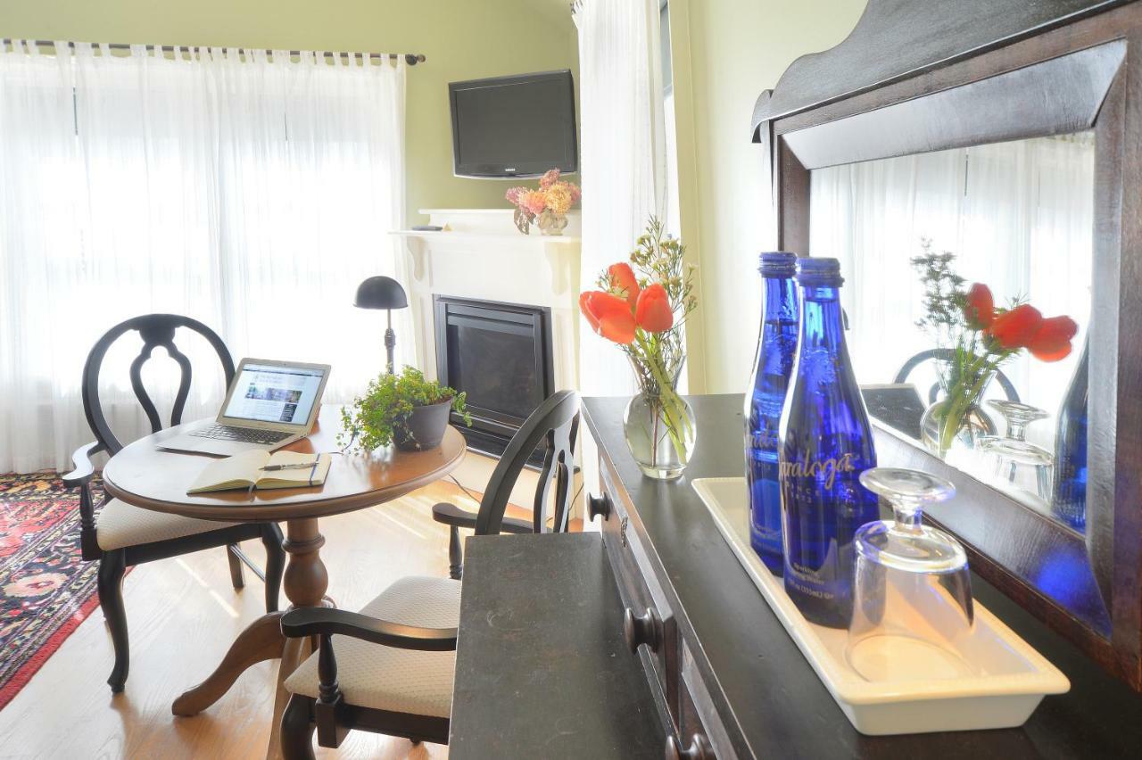 ساراتوغا سبرينغس، نيويورك The Springwater Bed And Breakfast المظهر الخارجي الصورة