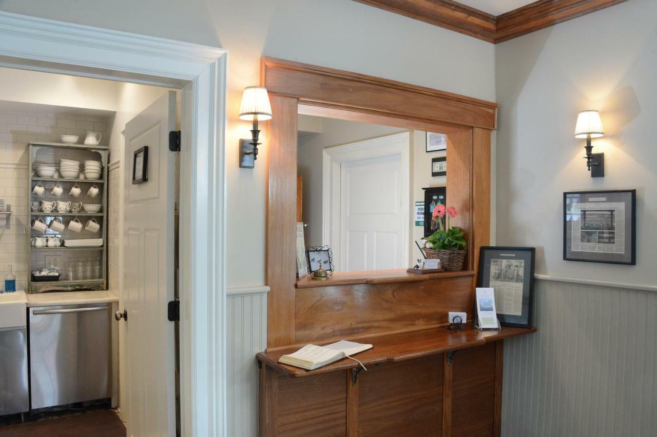 ساراتوغا سبرينغس، نيويورك The Springwater Bed And Breakfast المظهر الخارجي الصورة
