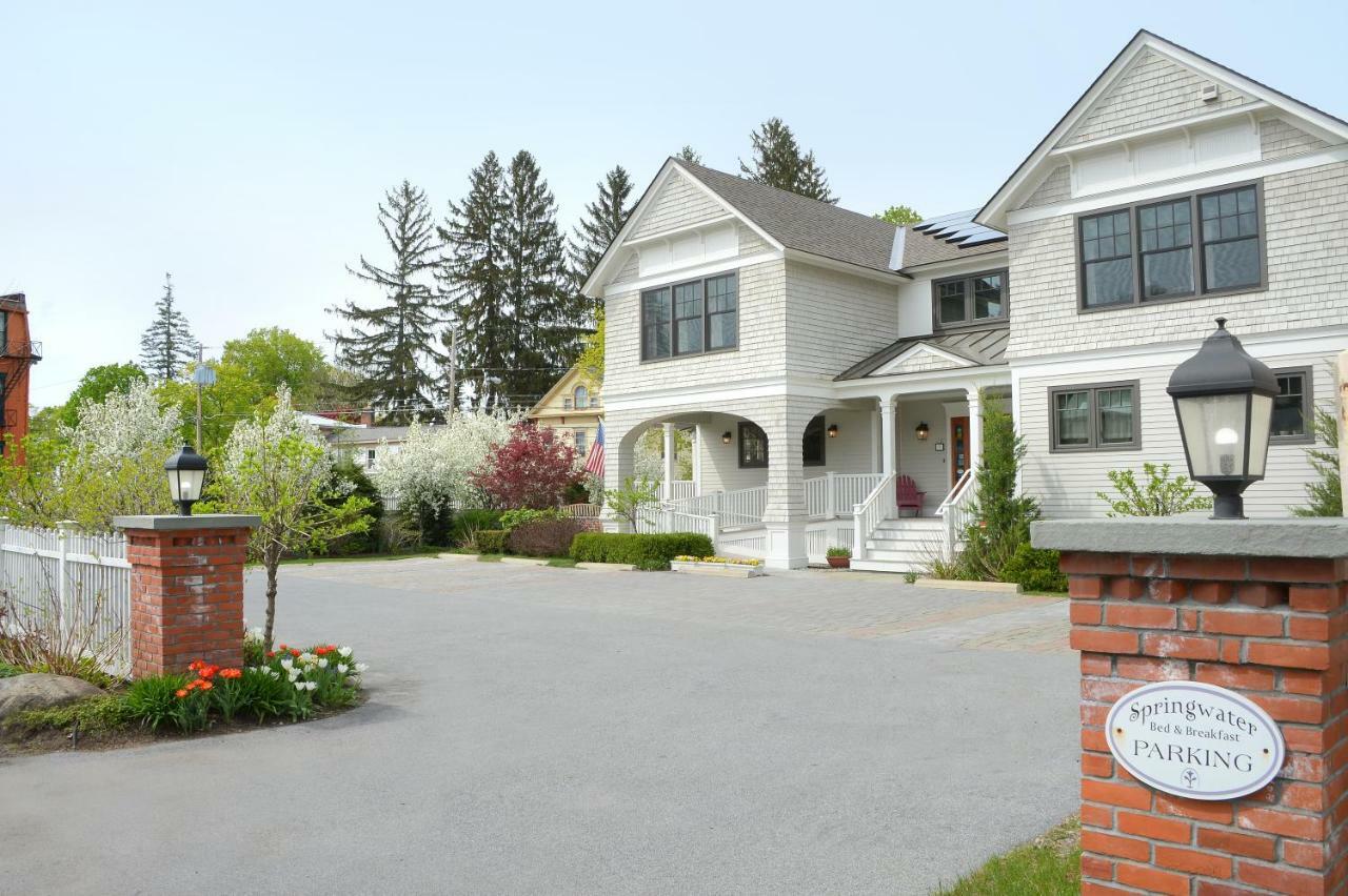 ساراتوغا سبرينغس، نيويورك The Springwater Bed And Breakfast المظهر الخارجي الصورة